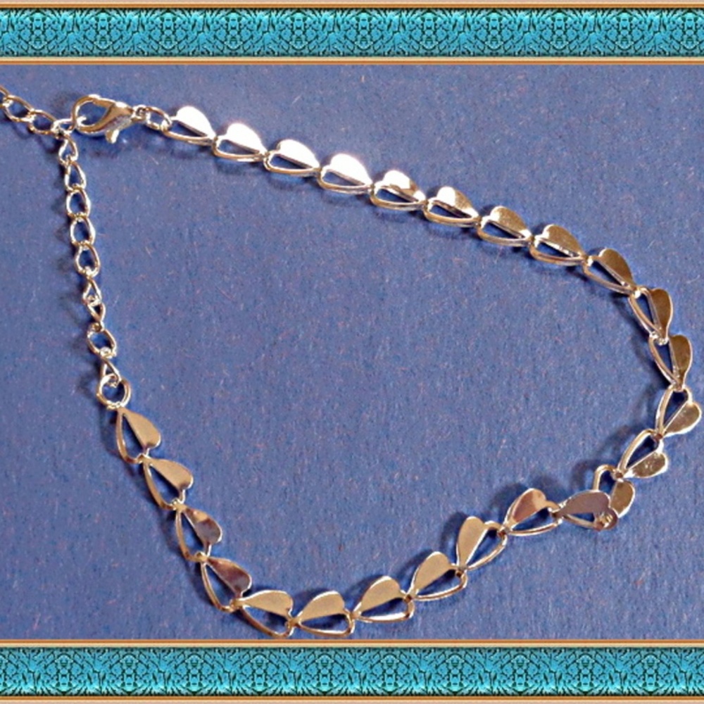 Silver Tone Heart Design Anklet